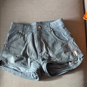 One teaspoon genuine leather shorts xs